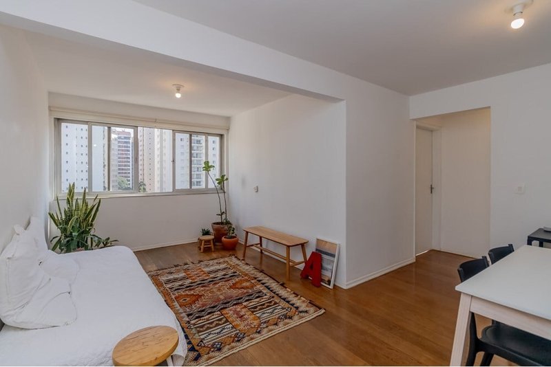 Apartamento a venda - Moema -  2 dormitórios 84m² Av. Jurema São Paulo - 