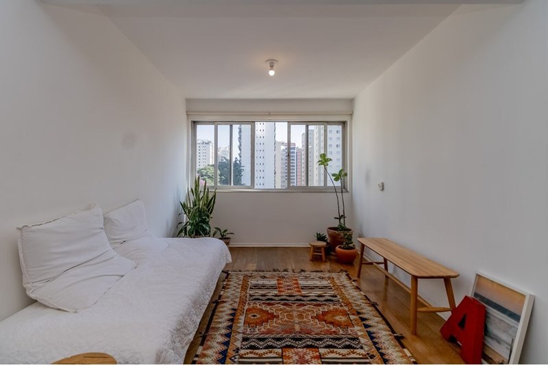 Apartamento a venda - Moema -  2 dormitórios 84m² Av. Jurema São Paulo - 