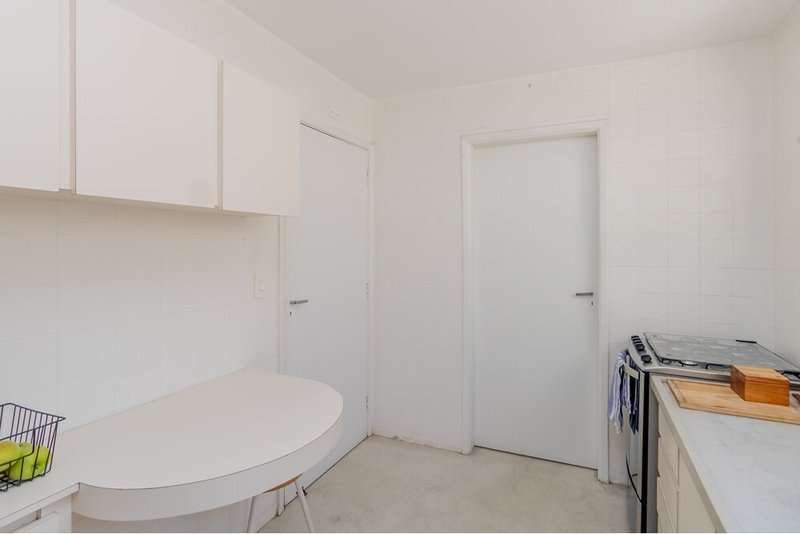 Apartamento a venda - Moema -  2 dormitórios 84m² Av. Jurema São Paulo - 