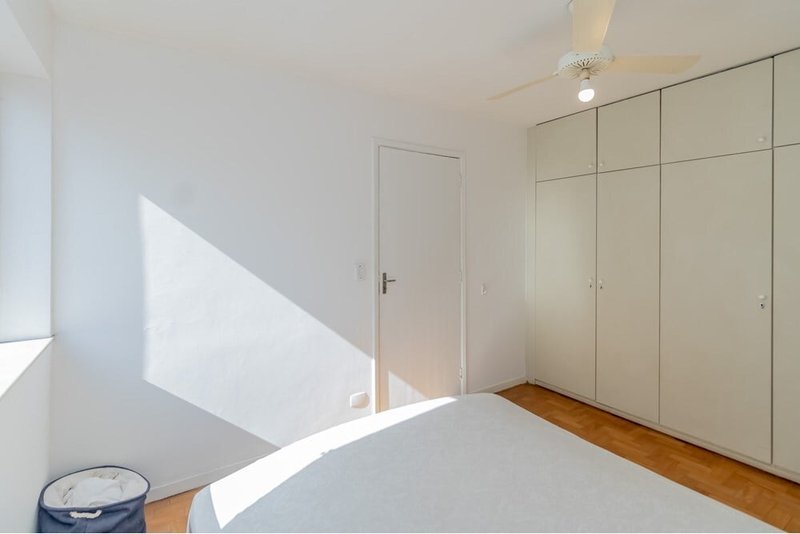 Apartamento a venda - Moema -  2 dormitórios 84m² Av. Jurema São Paulo - 