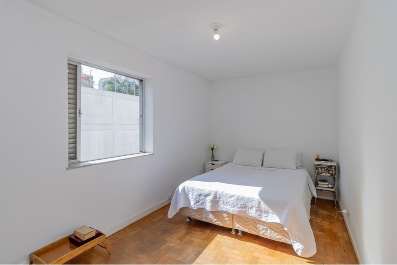 Apartamento a venda - Moema -  2 dormitórios 84m² Av. Jurema São Paulo - 