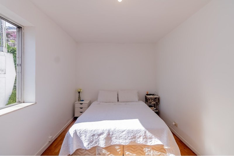 Apartamento a venda - Moema -  2 dormitórios 84m² Av. Jurema São Paulo - 