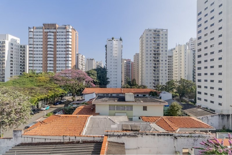 Apartamento a venda - Moema -  2 dormitórios 84m² Av. Jurema São Paulo - 
