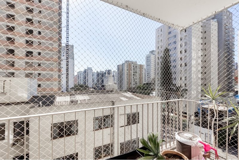 Apartamento a venda - Moema -1 suíte 86m² Av. Aratãs São Paulo - 