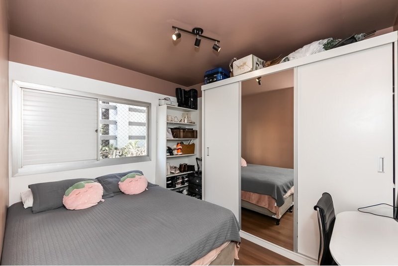Apartamento a venda - Moema -1 suíte 86m² Av. Aratãs São Paulo - 