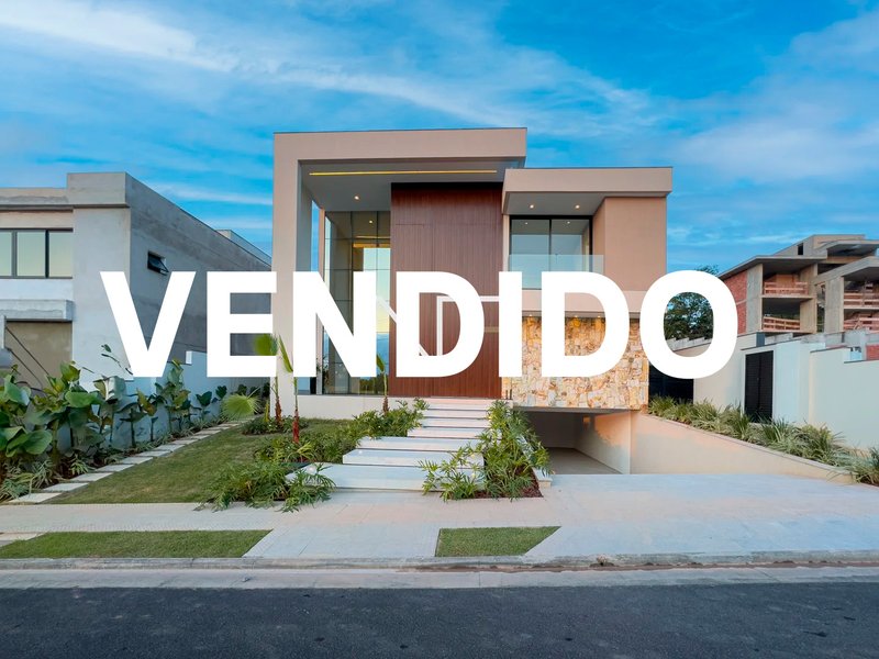 Sofisticação e Conforto: Mansão de 4 Suítes para Viver o Puro Luxo no Jardins Veneza Rodovia do Sol Vila Velha - 