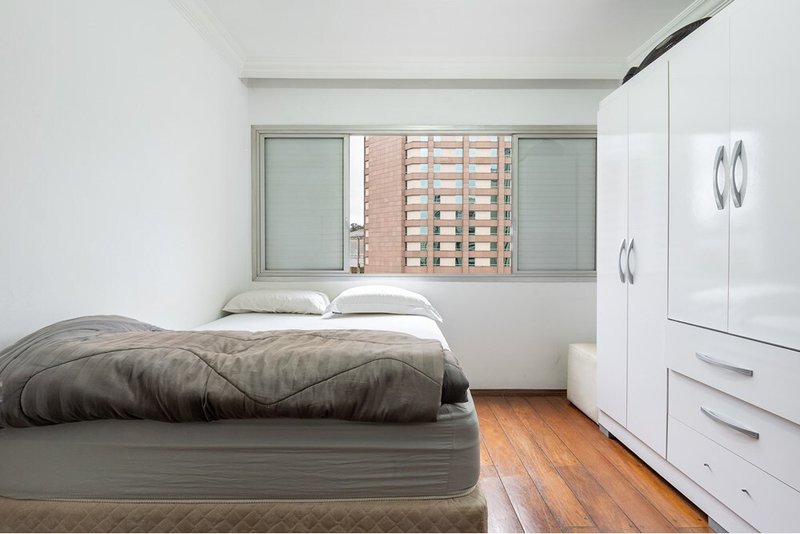 Apartamento a venda - Cidade Monções -1 suíte 108m² Henrich Hertz São Paulo - 