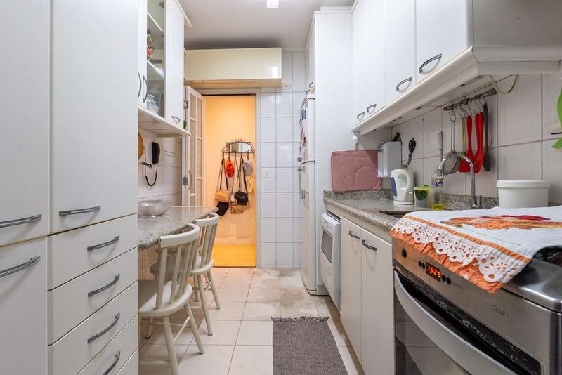 Apartamento a venda - Vila Gumercindo - 1 suíte 73m² Dom Constantino Barradas São Paulo - 