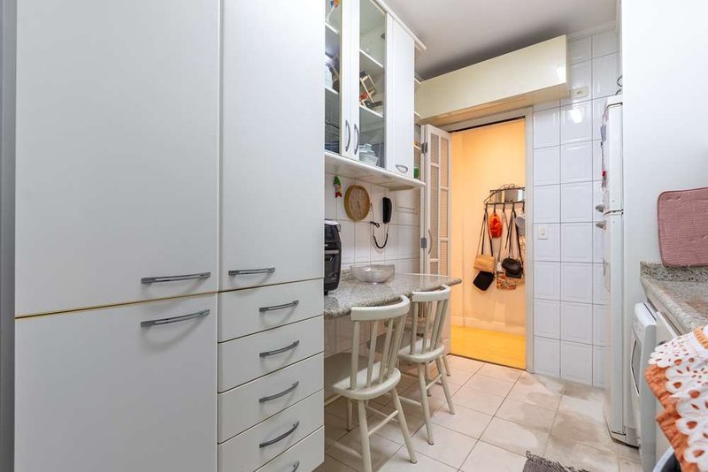 Apartamento a venda - Vila Gumercindo - 1 suíte 73m² Dom Constantino Barradas São Paulo - 