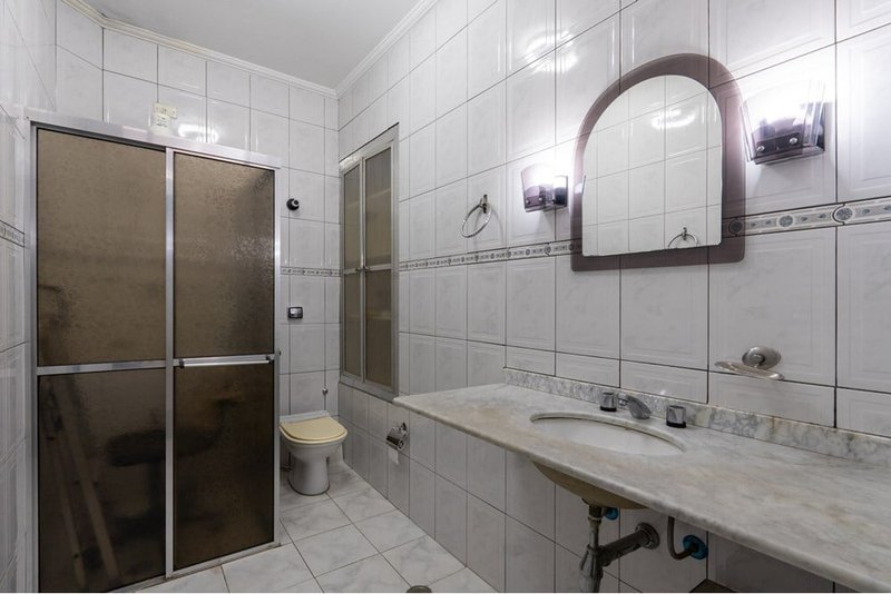 Casa a venda - Campo Belo - 3 dormitórios 145m² Morais de Barros São Paulo - 
