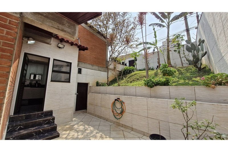 Casa a venda - Vila Suzana - 1 suíte 245m² Domingos Simões São Paulo - 