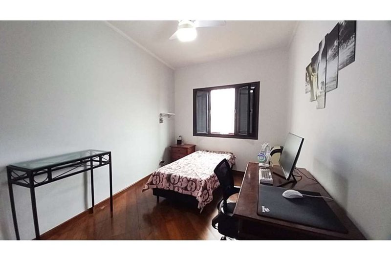 Casa a venda - Rua Alfredo Rullo Rizzotti - 1 suíte 150m² Alfredo Rullo Rizzotti São Paulo - 