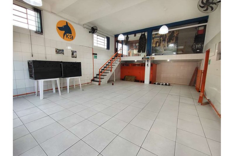 Casa a venda - Avenida do Café - 6 dormitórios 200m² do Café São Paulo - 