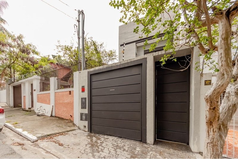 Casa a venda - Rua Cristovão Pereira - 1 suíte 136m² Cristóvão Pereira São Paulo - 