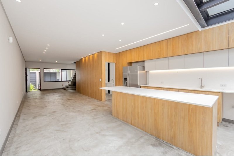 Casa a venda - Rua Cristovão Pereira - 1 suíte 136m² Cristóvão Pereira São Paulo - 
