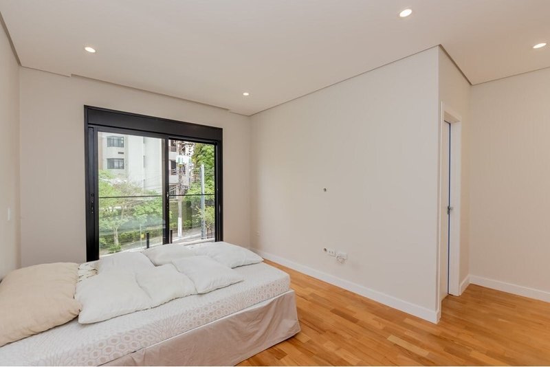 Casa a venda - Rua Cristovão Pereira - 1 suíte 136m² Cristóvão Pereira São Paulo - 