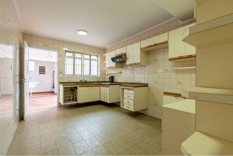 Casa a venda - Rua Adelino Reis - 3 dormitórios 174m² Adelino Alves São Paulo - 