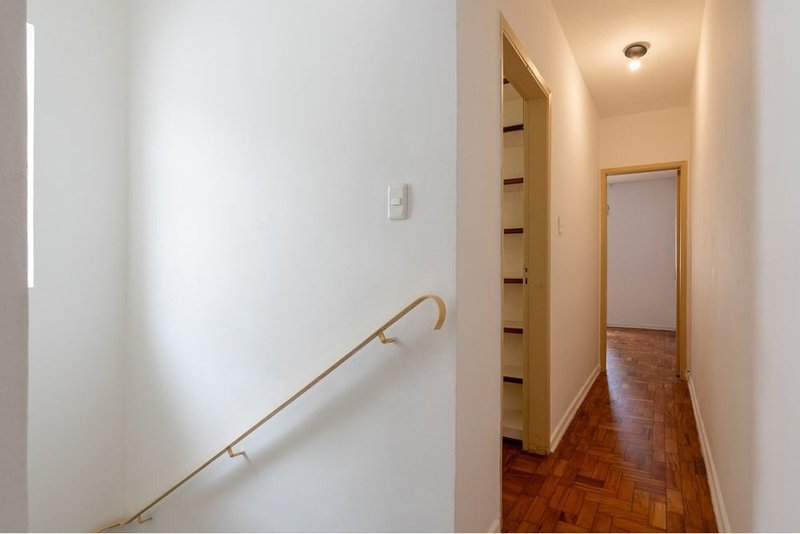 Casa a venda - Rua Adelino Reis - 3 dormitórios 174m² Adelino Alves São Paulo - 