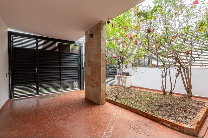 Casa a venda - Rua Adelino Reis - 3 dormitórios 174m² Adelino Alves São Paulo - 