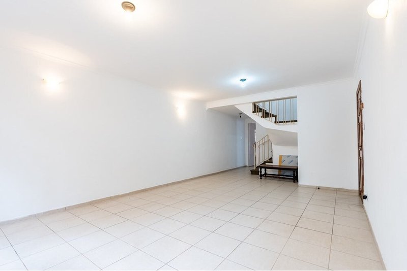 Casa a venda - Rua Adelino Reis - 3 dormitórios 174m² Adelino Alves São Paulo - 