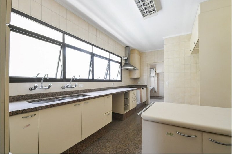 Apartamento a venda - Rua Doutor José Manuel - 4 suítes 323m² Doutor José Manoel São Paulo - 