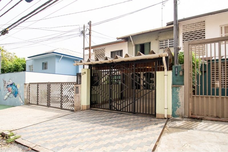 Casa a venda - Rua Sales Júnior - 1 suíte 236m² Sales Júnior São Paulo - 