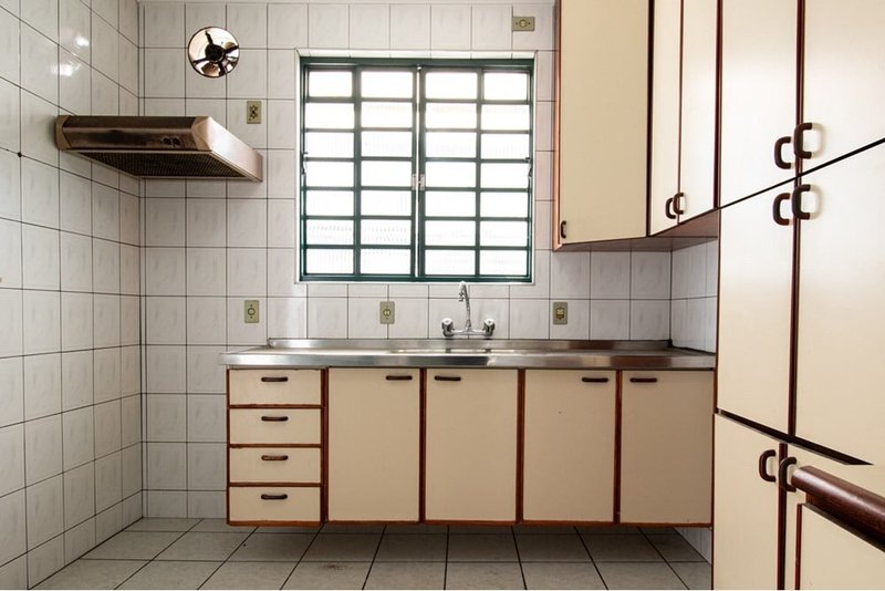 Casa a venda - Rua Sales Júnior - 1 suíte 236m² Sales Júnior São Paulo - 