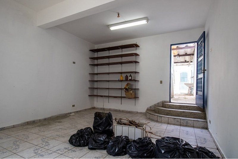 Casa a venda - Rua Sales Júnior - 1 suíte 236m² Sales Júnior São Paulo - 