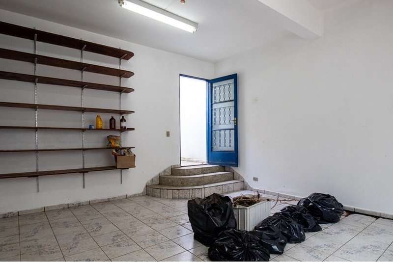 Casa a venda - Rua Sales Júnior - 1 suíte 236m² Sales Júnior São Paulo - 