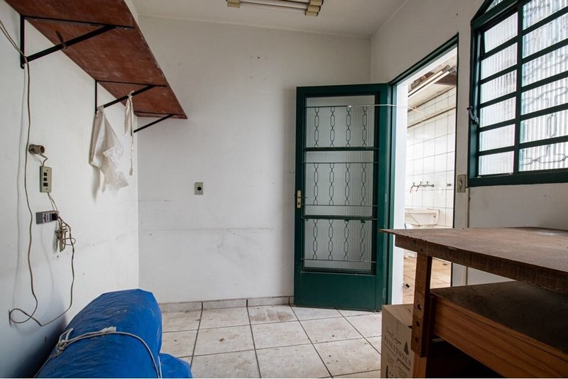Casa a venda - Rua Sales Júnior - 1 suíte 236m² Sales Júnior São Paulo - 