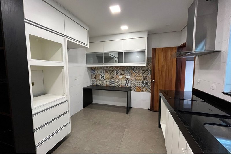 Casa a venda - Rua Professor João Ortale - 1 suíte 113m² Professor João Ortale São Paulo - 