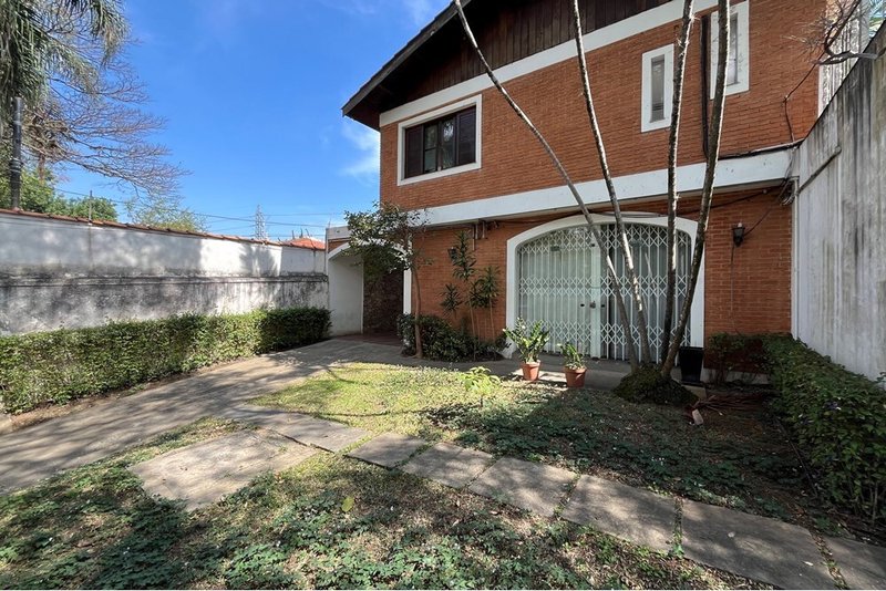 Casa a venda - Avenida Padre Pereira de Andrade - 1 suíte 307m² Padre Pereira de Andrade São Paulo - 
