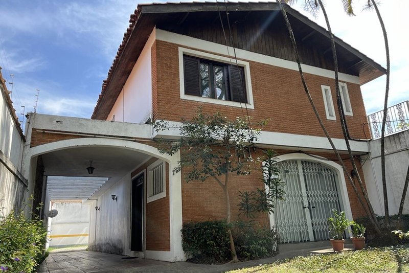 Casa a venda - Avenida Padre Pereira de Andrade - 1 suíte 307m² Padre Pereira de Andrade São Paulo - 