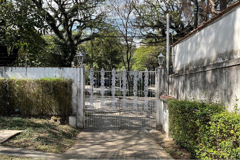 Casa a venda - Avenida Padre Pereira de Andrade - 1 suíte 307m² Padre Pereira de Andrade São Paulo - 