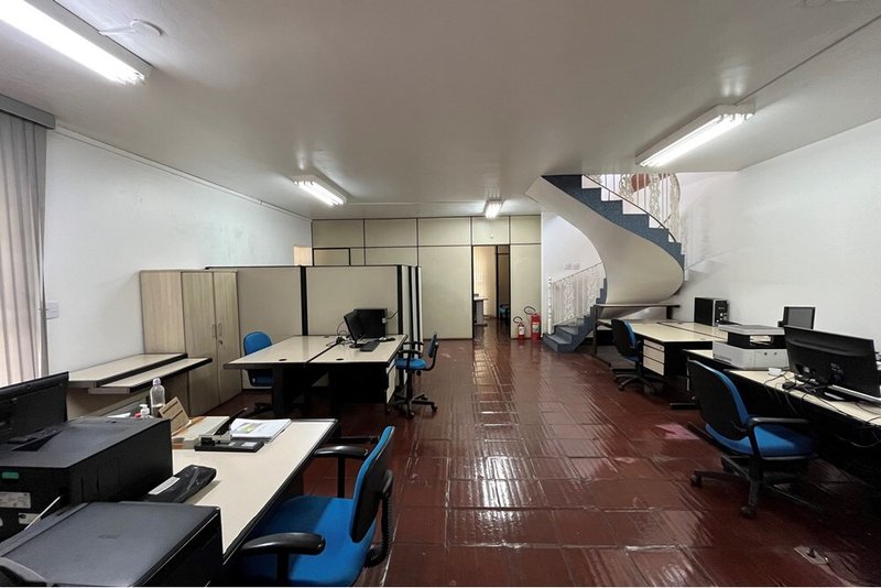 Casa a venda - Avenida Padre Pereira de Andrade - 1 suíte 307m² Padre Pereira de Andrade São Paulo - 