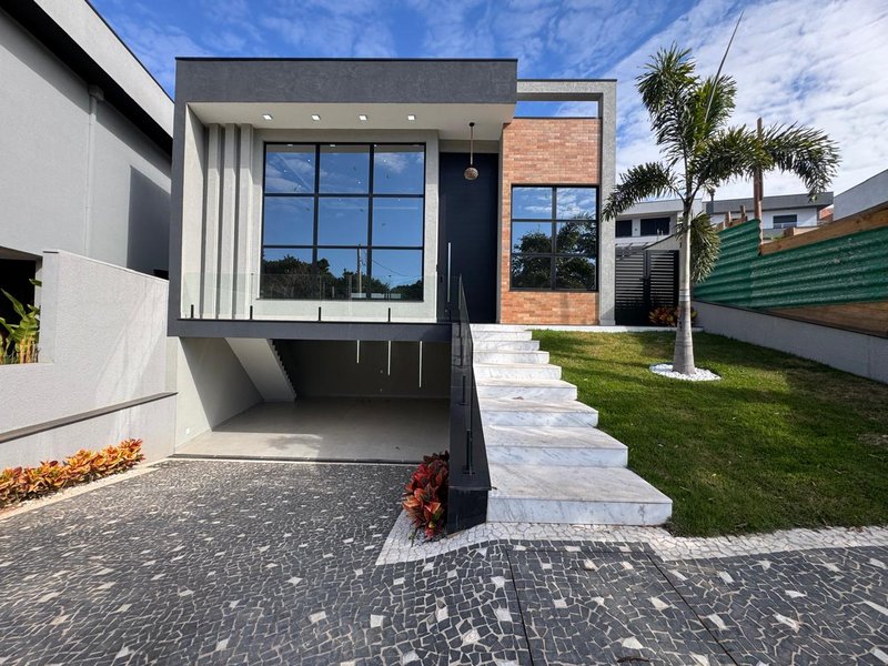 CASA COM VISTA DESLUMBRANTE PARA A MATA Rodovia Anhangüera Campinas - 