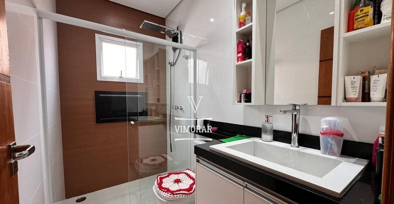 Sobrado 3 suítes + área gourmet com piscina  Guarulhos - 
