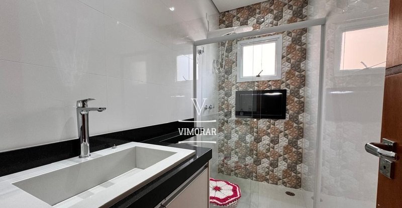 Sobrado 3 suítes + área gourmet com piscina  Guarulhos - 