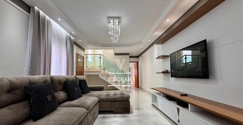 Sobrado 3 suítes + área gourmet com piscina  Guarulhos - 