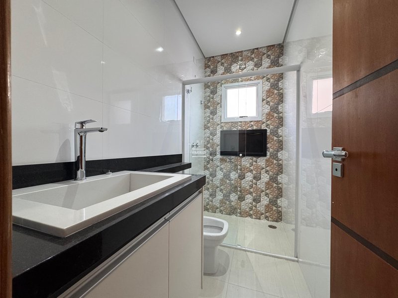 Sobrado 3 suítes + área gourmet com piscina  Guarulhos - 