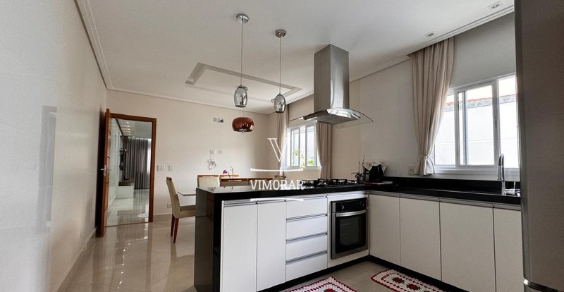 Sobrado 3 suítes + área gourmet com piscina  Guarulhos - 