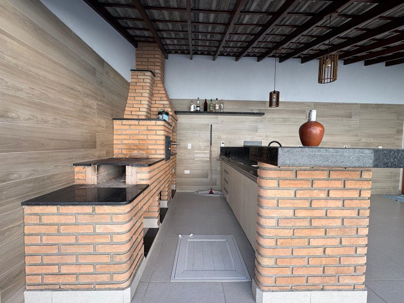 Sobrado 3 suítes + área gourmet com piscina  Guarulhos - 
