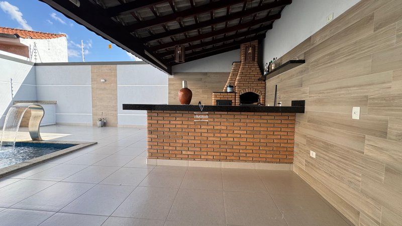 Sobrado 3 suítes + área gourmet com piscina  Guarulhos - 