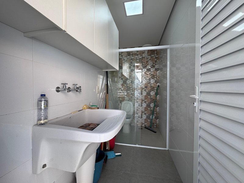 Sobrado 3 suítes + área gourmet com piscina  Guarulhos - 