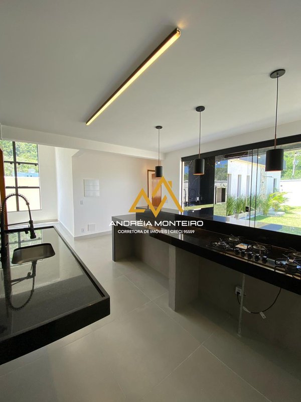 Casa no Alphaville 2, com 3 dormitórios à venda, 172 m² - Maricá/RJ - por R$1.090.000,00 Rodovia Amaral Peixoto KM 15,5 Maricá - 