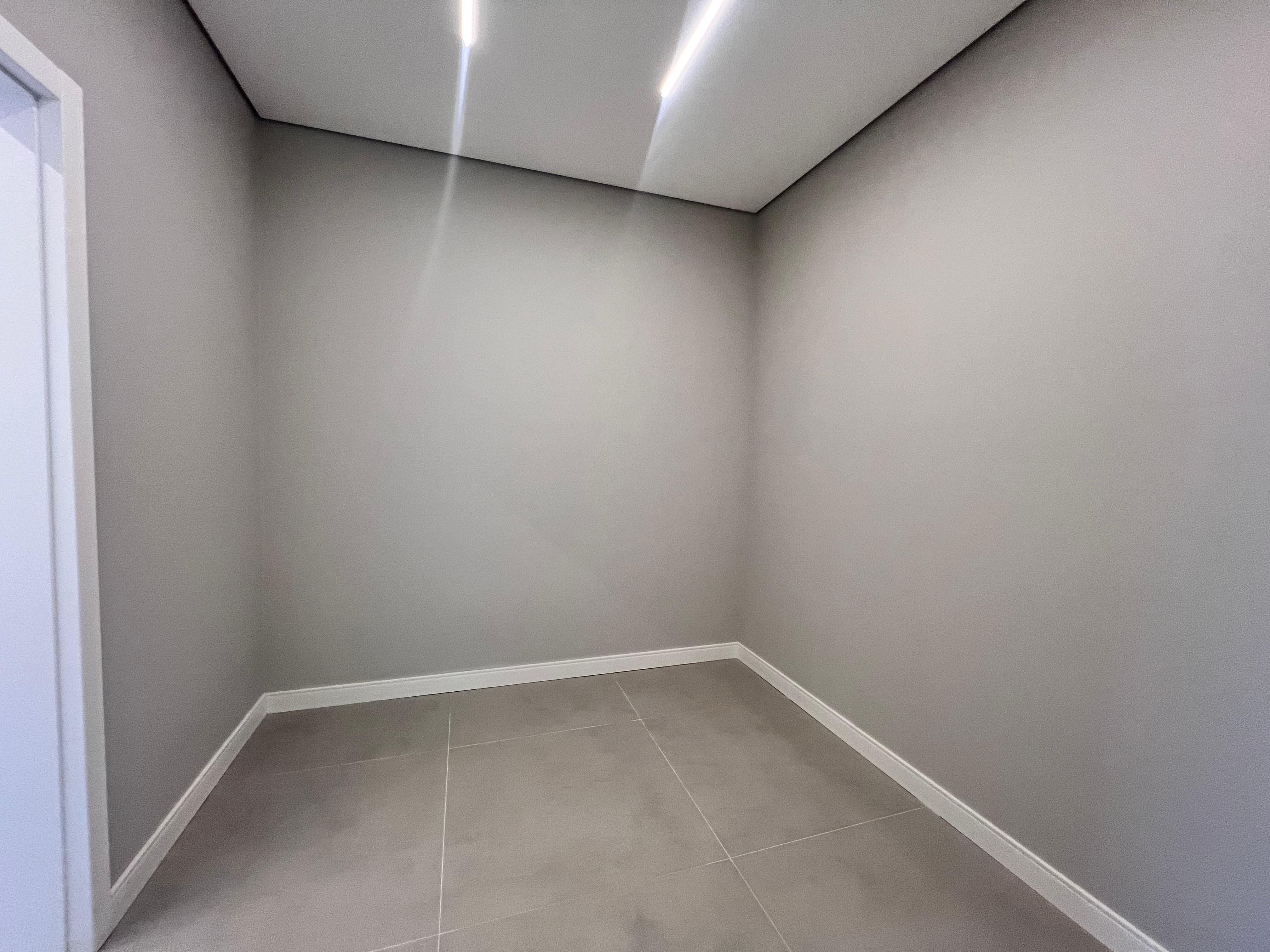 Casa com 3 dormit&oacute;rios,250m&sup2; - Alphaville Nova Esplanada IV - Votorantim - SP Alameda Nova Zelândia Votorantim - 