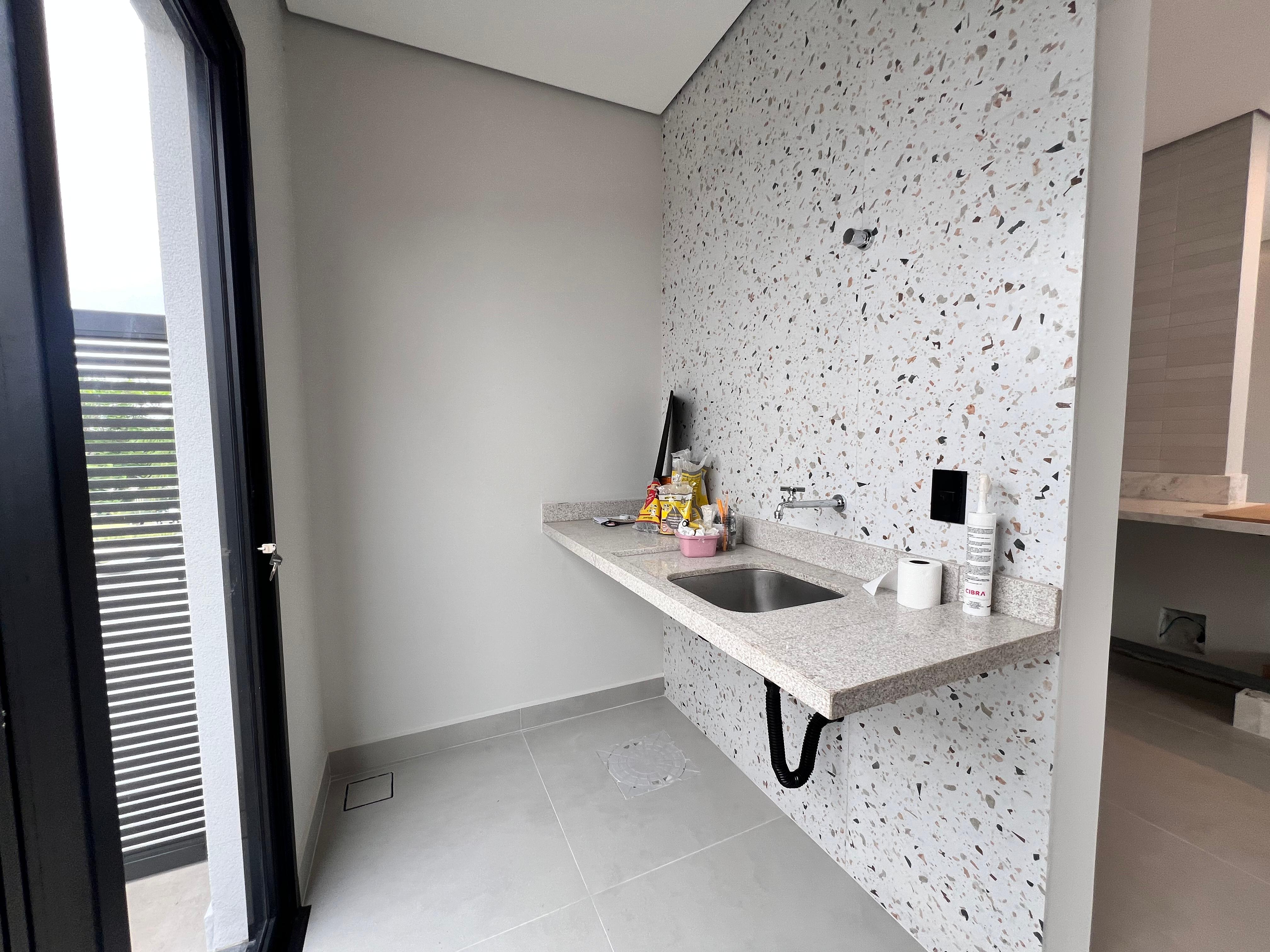 Casa com 3 dormit&oacute;rios,250m&sup2; - Alphaville Nova Esplanada IV - Votorantim - SP Alameda Nova Zelândia Votorantim - 