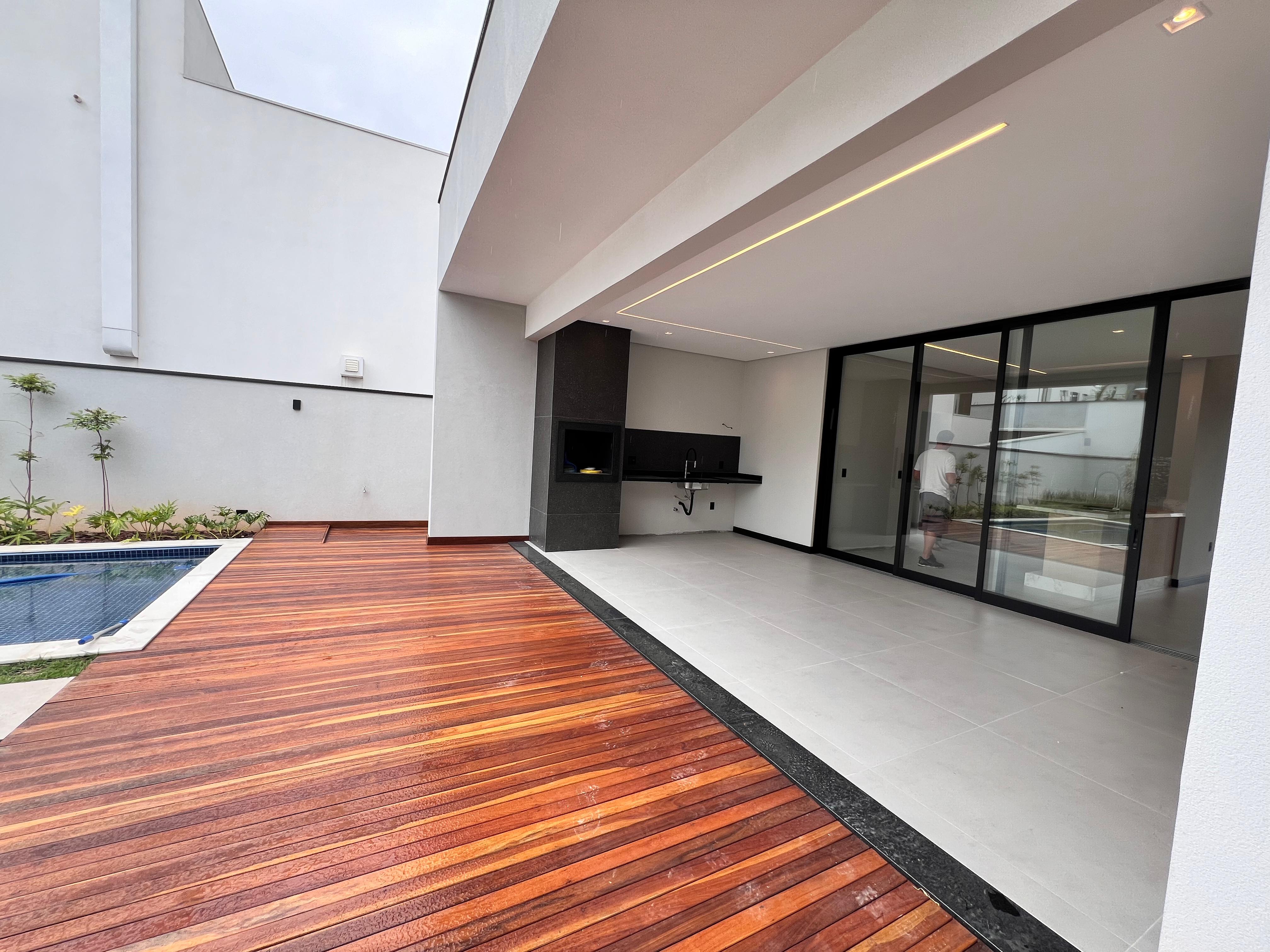 Casa com 3 dormit&oacute;rios,250m&sup2; - Alphaville Nova Esplanada IV - Votorantim - SP Alameda Nova Zelândia Votorantim - 