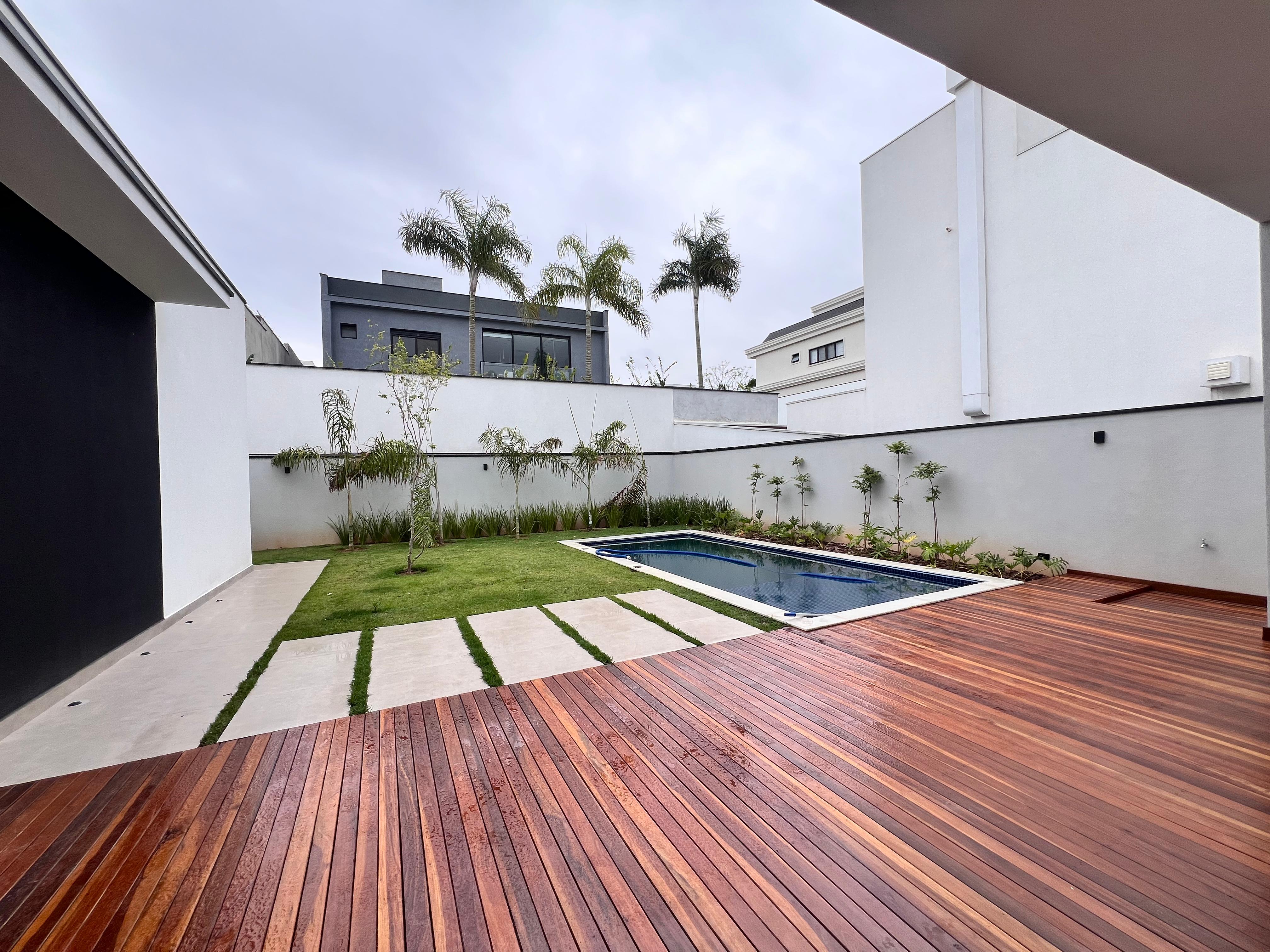 Casa com 3 dormit&oacute;rios,250m&sup2; - Alphaville Nova Esplanada IV - Votorantim - SP Alameda Nova Zelândia Votorantim - 