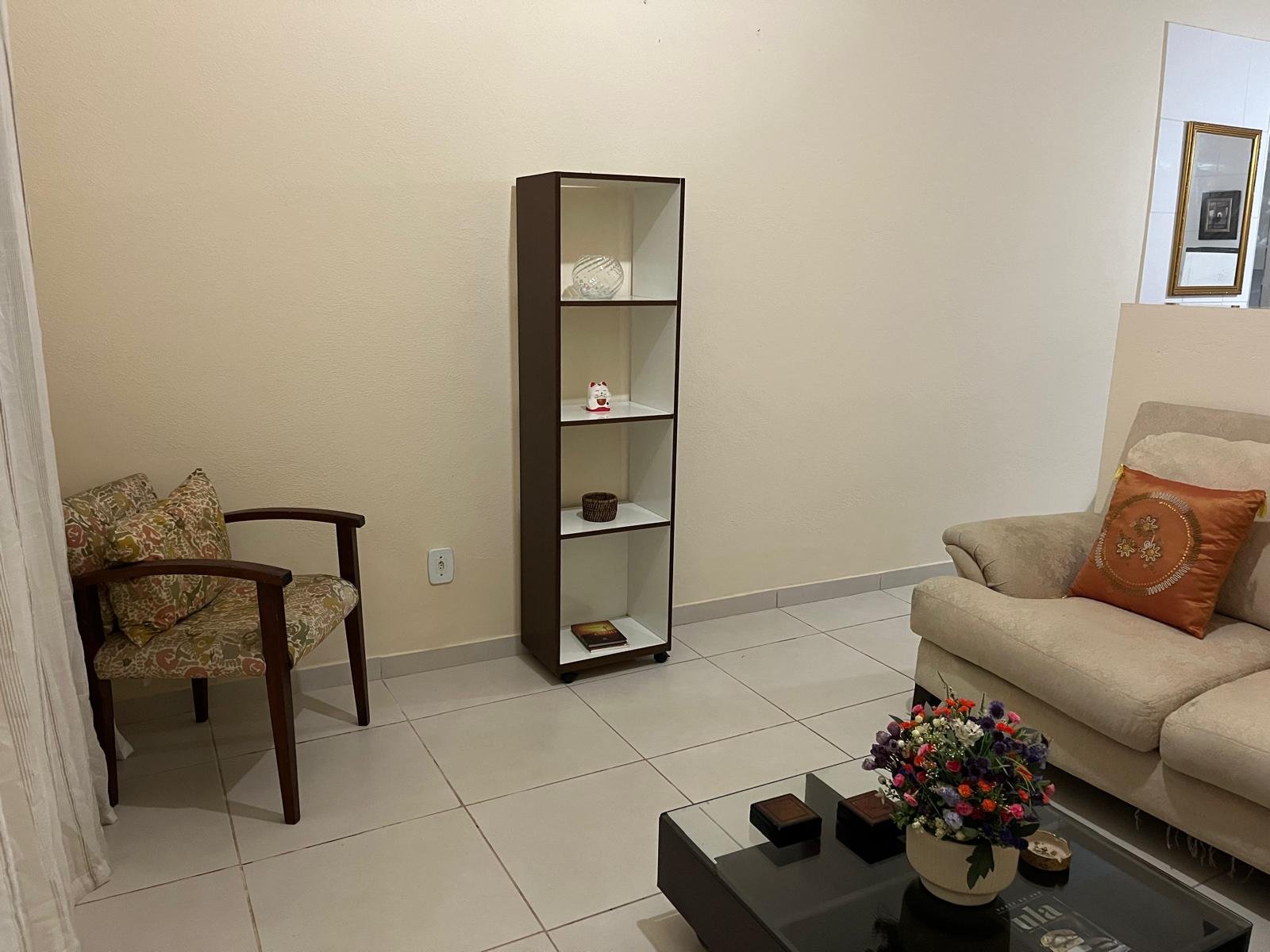 Apartamento à venda com 1 quarto, 50m² - Foto 2